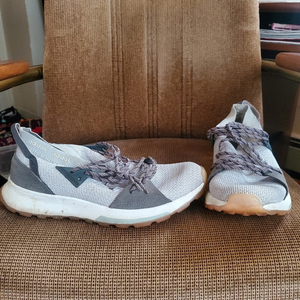 Adidas Sneakers